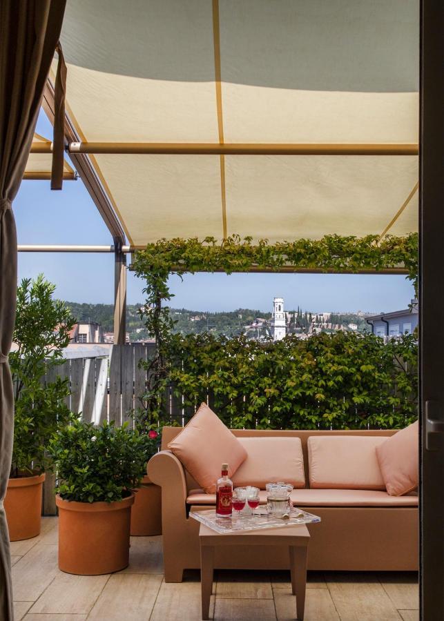 Il Garofano Rosa Apartment Верона Екстериор снимка