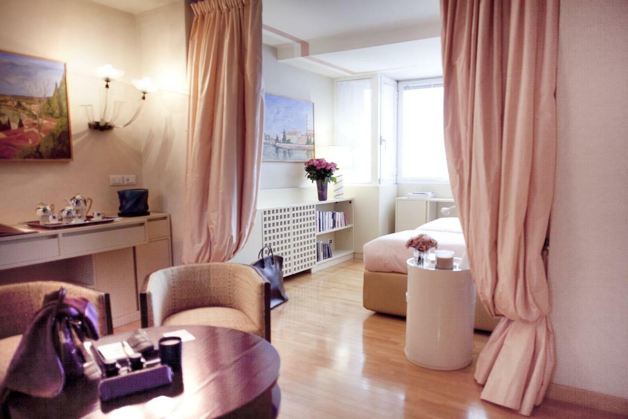 Il Garofano Rosa Apartment Верона Екстериор снимка