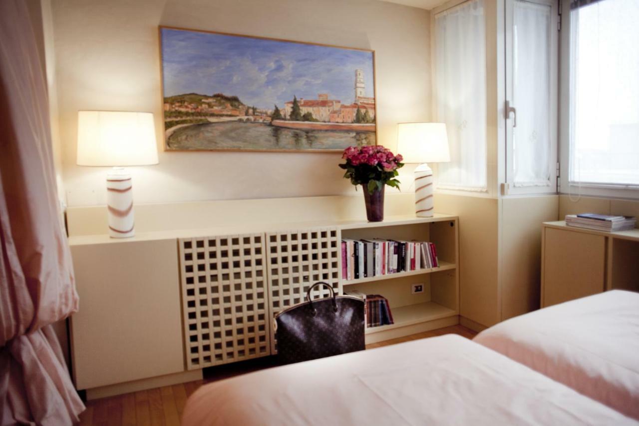 Il Garofano Rosa Apartment Верона Екстериор снимка