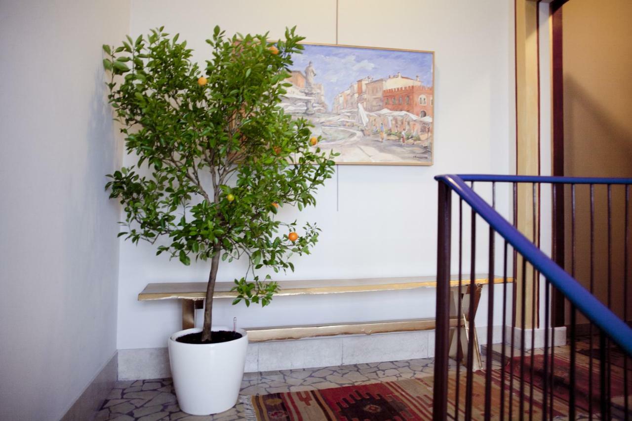 Il Garofano Rosa Apartment Верона Екстериор снимка